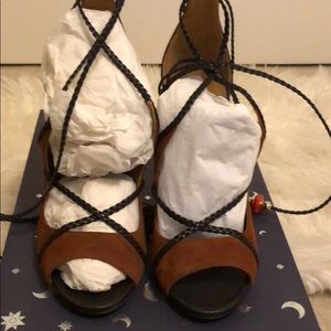 Aquazzura hero sandal 105mm